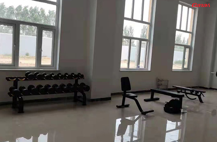 宁夏中卫公安局丝瓜成视频人APP下载网站单位健身房