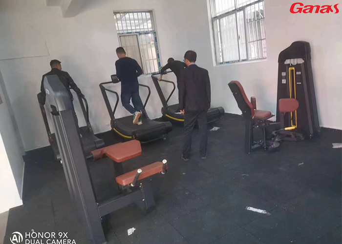 蓝天实验学校 蓝天实验学校